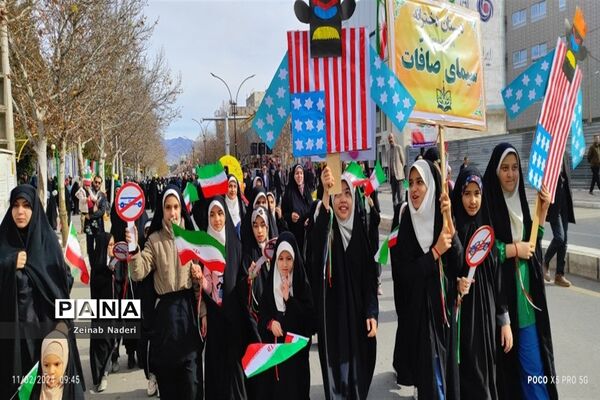 راهپیمایی یوم الله ۲۲ بهمن در شهرستان کاشمر