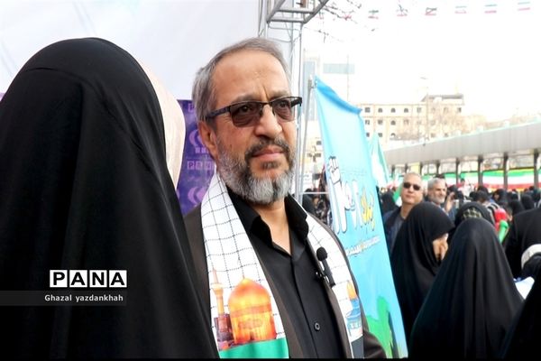 حضور پرشور مردم در یوم الله 22 بهمن ماه