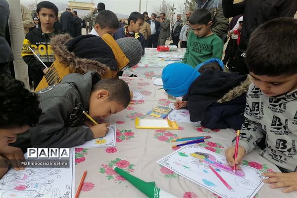 حضور حماسی و پرشور مردم شهرستان بیضا در راهپیمایی ۲۲ بهمن ماه
