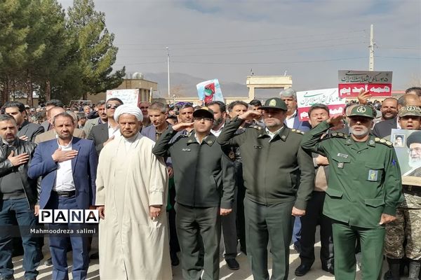 حضور حماسی و پرشور مردم شهرستان بیضا در راهپیمایی ۲۲ بهمن ماه