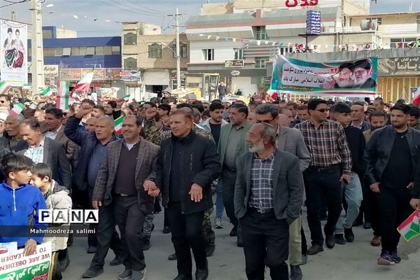 حضور حماسی و پرشور مردم شهرستان بیضا در راهپیمایی ۲۲ بهمن ماه