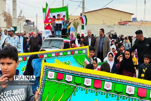 راهپیمایی ۲۲ بهمن در جزیره شیف