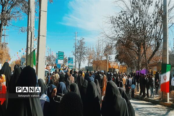 راهپیمایی ۲۲ بهمن در غلامان