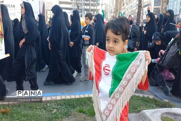 راهپیمایی ۲۲ بهمن در آمل