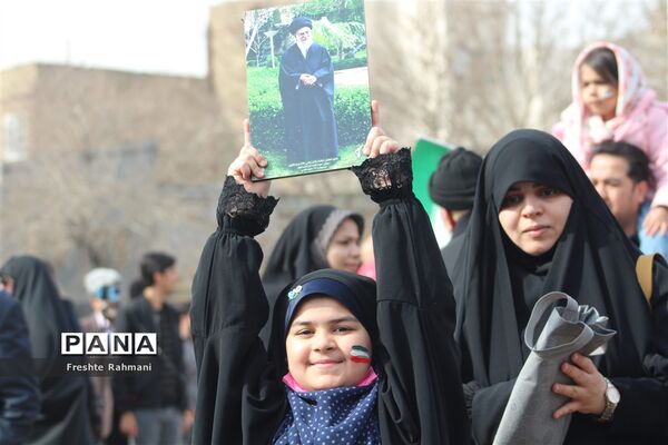 راهپیمایی ۲۲ بهمن در مشهد