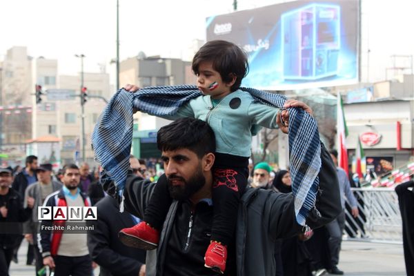 راهپیمایی ۲۲ بهمن در مشهد