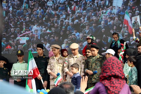 راهپیمایی ۲۲ بهمن در مشهد