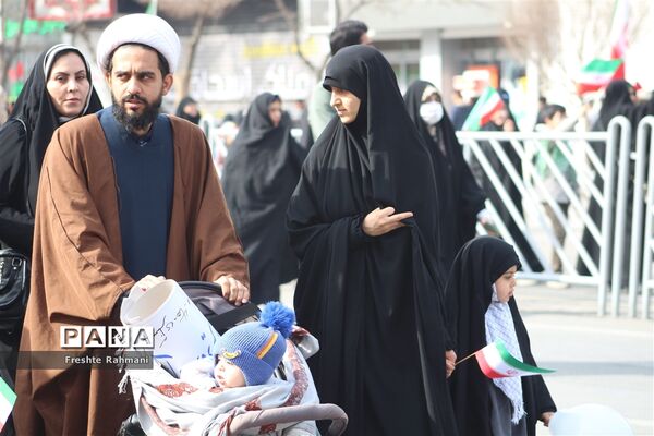 راهپیمایی ۲۲ بهمن در مشهد