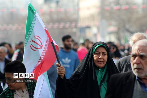 راهپیمایی ۲۲ بهمن در مشهد