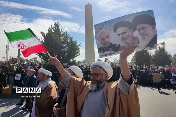 راهپیمایی 22 بهمن در شیراز