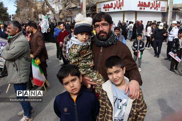 راهپیمایی ۲۲ بهمن در شهرستان چناران