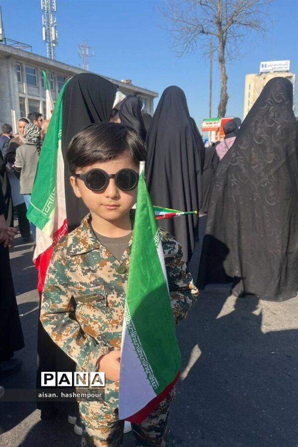 راهپیمایی  22 بهمن در رشت