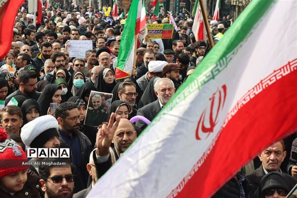 راهپیمایی 22 بهمن در مشهد