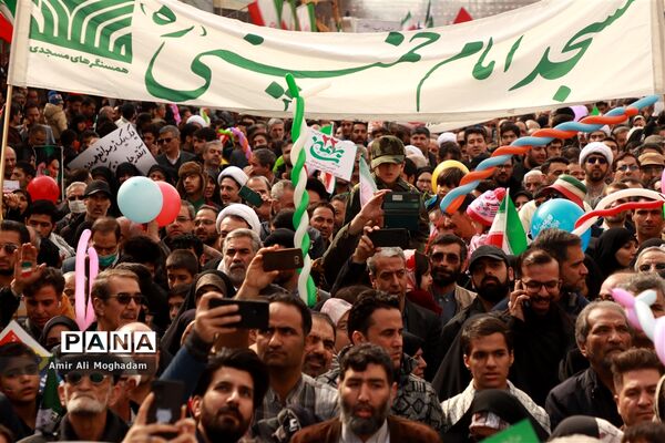 راهپیمایی 22 بهمن در مشهد
