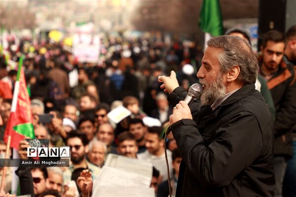 راهپیمایی 22 بهمن در مشهد