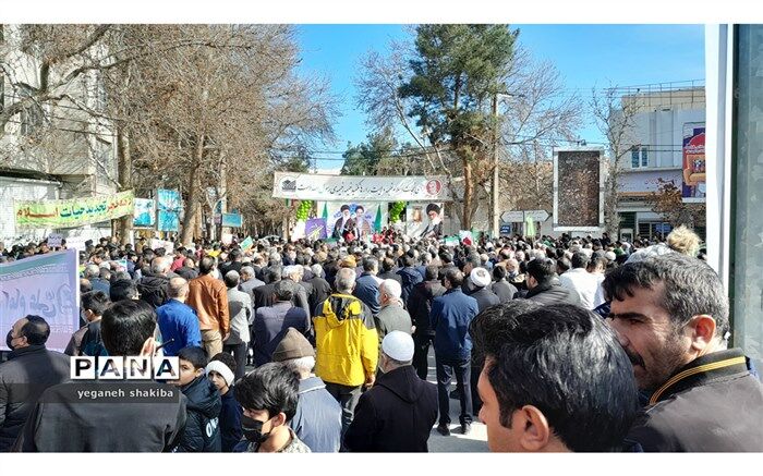 راهپیمایی ۲۲ بهمن در شهرستان اسفراین/فیلم