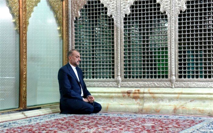 امیرعبداللهیان به زیارت حرم حضرت رقیه(س) رفت