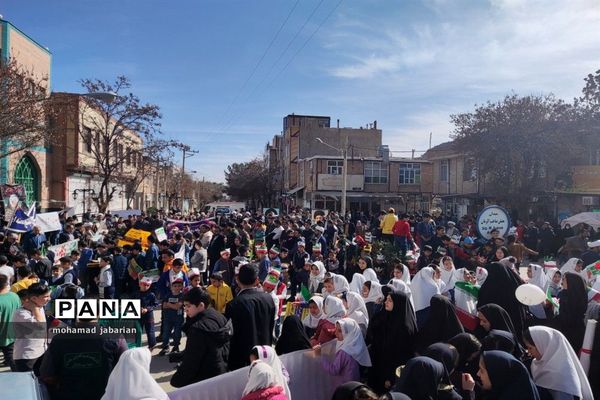 راهپیمایی 22 بهمن در شهرستان کلات