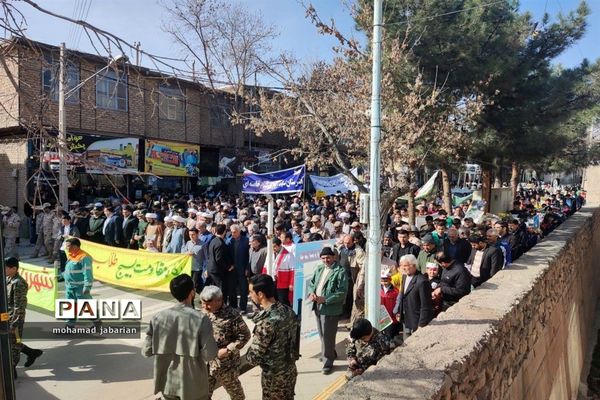 راهپیمایی 22 بهمن در شهرستان کلات