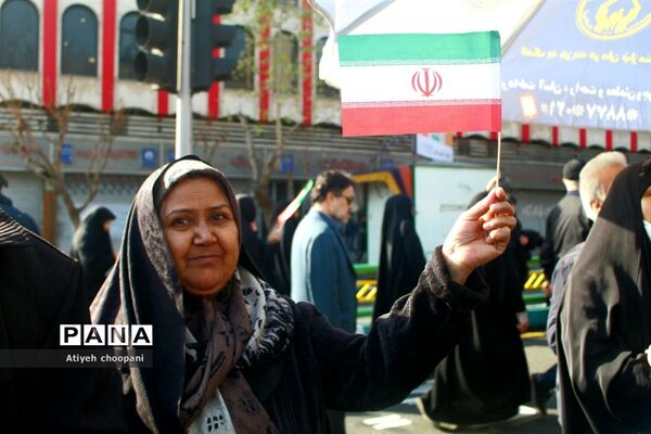 برپایی غرفه سازمان دانش‌آموزی شهر تهران