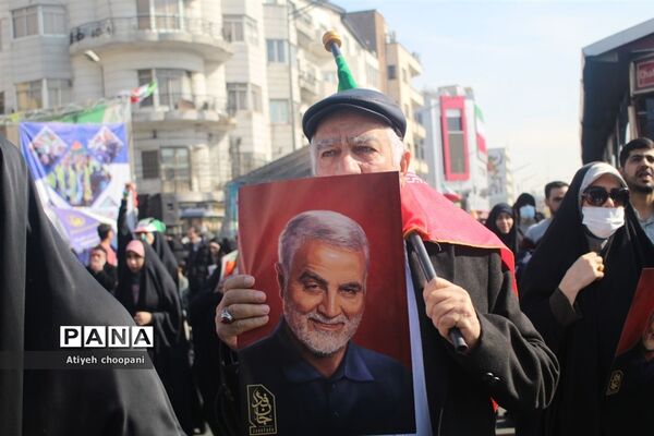 برپایی غرفه سازمان دانش‌آموزی شهر تهران