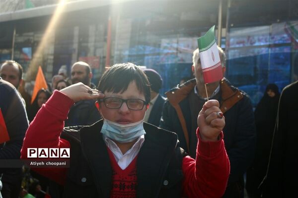 برپایی غرفه سازمان دانش‌آموزی شهر تهران