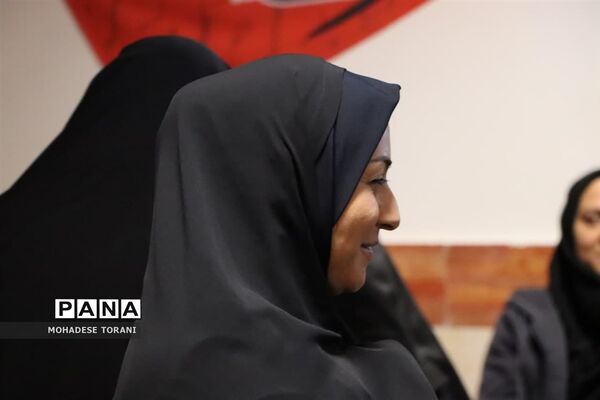 یادواره شهدای انقلاب اسلامی در آموزشگاه منصوره خلیلی ناحیه یک بهارستان