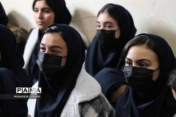 یادواره شهدای انقلاب اسلامی در آموزشگاه منصوره خلیلی ناحیه یک بهارستان