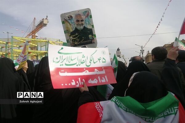 راهپیمایی یوم الله  22 بهمن در قم- 2