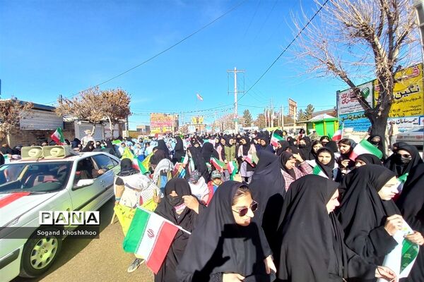 حضور گسترده مردم انقلابی شهر تیتکانلو در راهپیمایی ۲۲ بهمن ماه