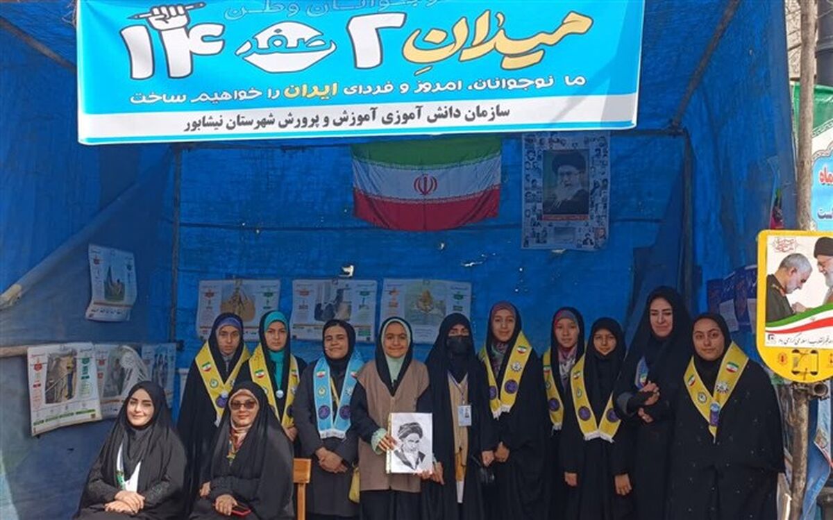 در غرفه میدان ۱۴ صفر ۲ نیشابور در راهپیمایی ۲۲ بهمن چه گذشت؟/ فیلم