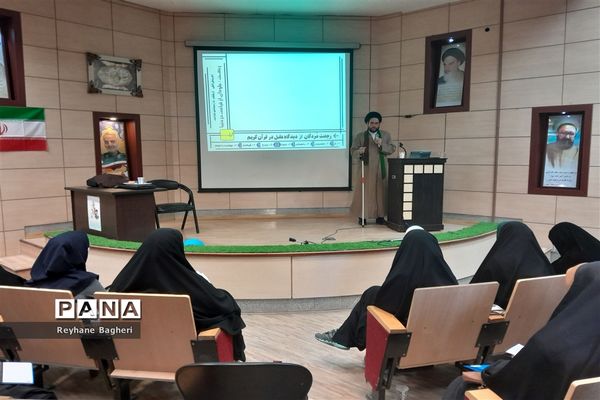 جلسه کارشناسی بانوان  ناحیه ۲ با موضوع رجعت حسینی