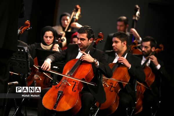اولین شب سی و نهمین جشنواره موسیقی فجر
