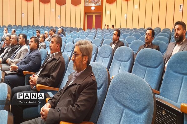 جلسه هماهنگی سفر یک‌روزه استاندار و مدیران کل به نور