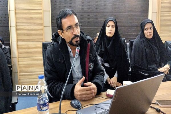 همایش دبیران فیزیک شهرستان‌های استان تهران در فرهنگسرای بعثت