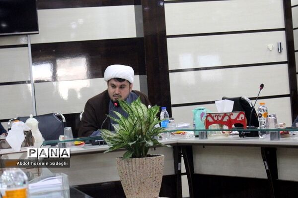 جلسه ستاد بزرگداشت هفته تربیت آموزش و پرورش استان بوشهر