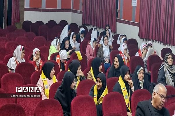 مسابقه مجری‌گری در کانون فرهنگی تربیتی رضوان