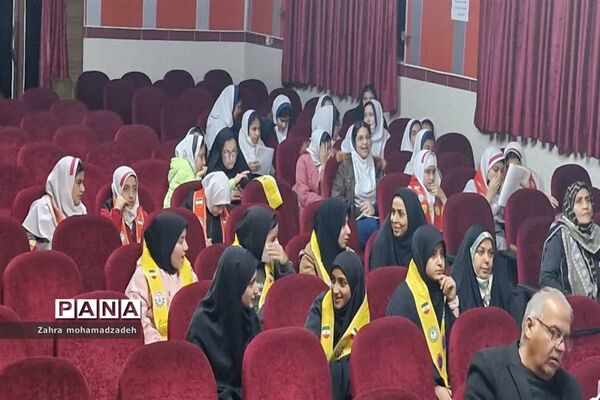مسابقه مجری‌گری در کانون فرهنگی تربیتی رضوان