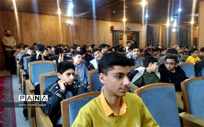 تشویق دانش‌آموزان به برنامه‌‌های مذهبی موجب ارتقای انگیزه و علاقه در آنان می‌شود/فیلم