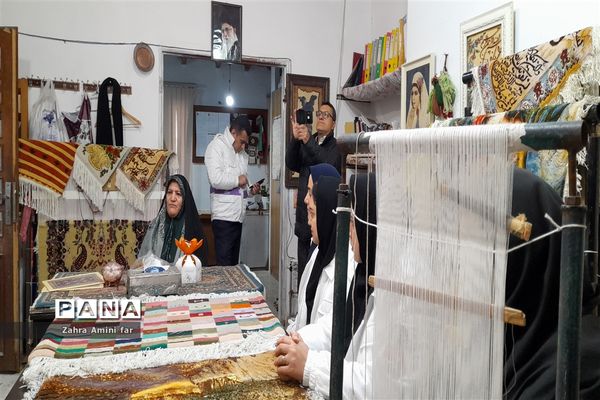 ما پشتیبان مشاغل بانوان شهرستان نور هستیم