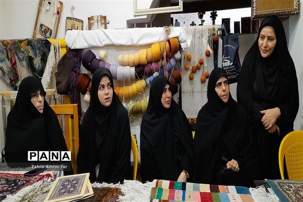 ما پشتیبان مشاغل بانوان شهرستان نور هستیم