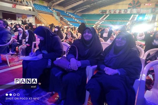 همایش تجلیل از نوگولان سرآمد استان اصفهان