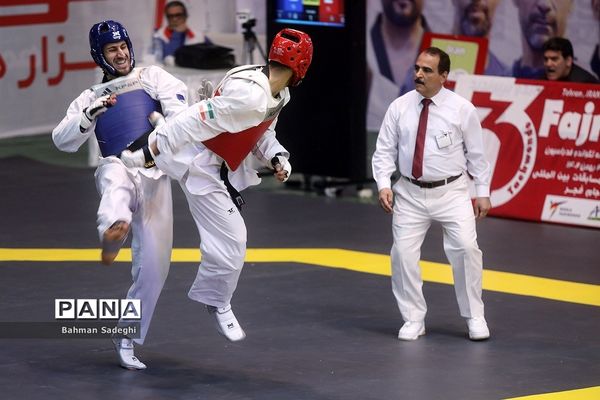 سی و سومین دوره مسابقات بین المللی تکواندو جام فجر