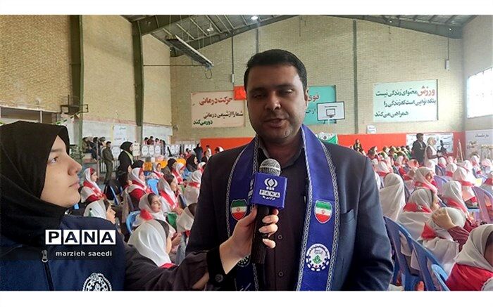 حضور مدیرسازمان دانش‌آموزی خراسان شمالی در یاوران انقلاب شهر آشخانه/ فیلم