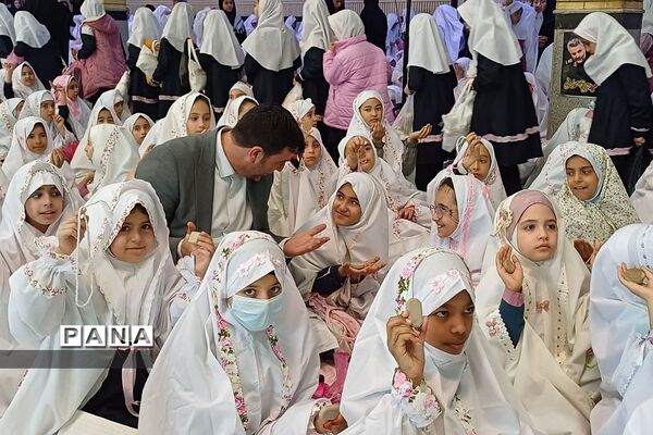برگزاری جشن عبادت فرشته‌ها در ورامین