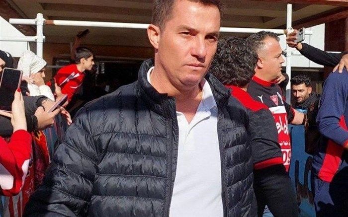 اوسمار توپ ناکامی را به زمین بازی با تراکتور انداخت‌