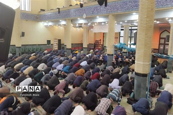 اقامه نماز‌جمعه شهرستان ملارد در مسجد خاتم‌الانبیا