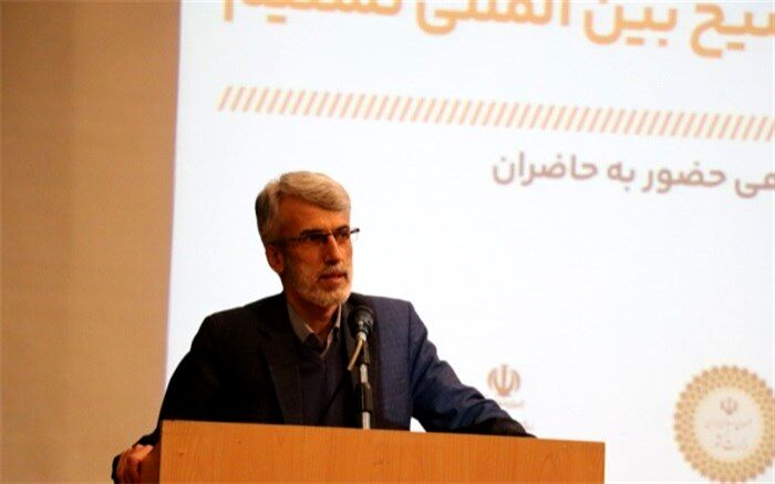 آموزگاران تاثیرگذارترین افراد در نسل امروز هستند