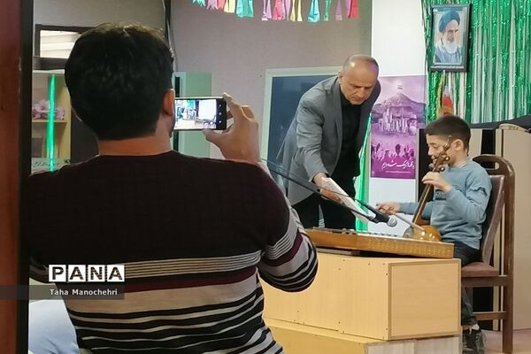دومین جشنواره موسیقی دختران و پسران در شهرستان پیشوا