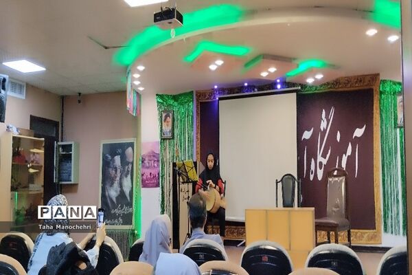 دومین جشنواره موسیقی دختران و پسران در شهرستان پیشوا